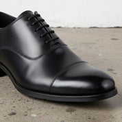 Handmade Men's Leather Classic Oxford Shoes - detail-view-showing-texture