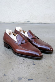 Handmade Mens Leather Moccasins Loafer, Men Dark burgundy Dress shoes - 3-4-right-view