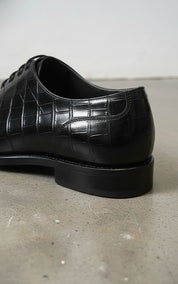 Handmade Men's Leather shoes, Black Crocodile Patterned dress shoes - detail-view-showing-texture