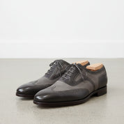 angle view showing depth of product