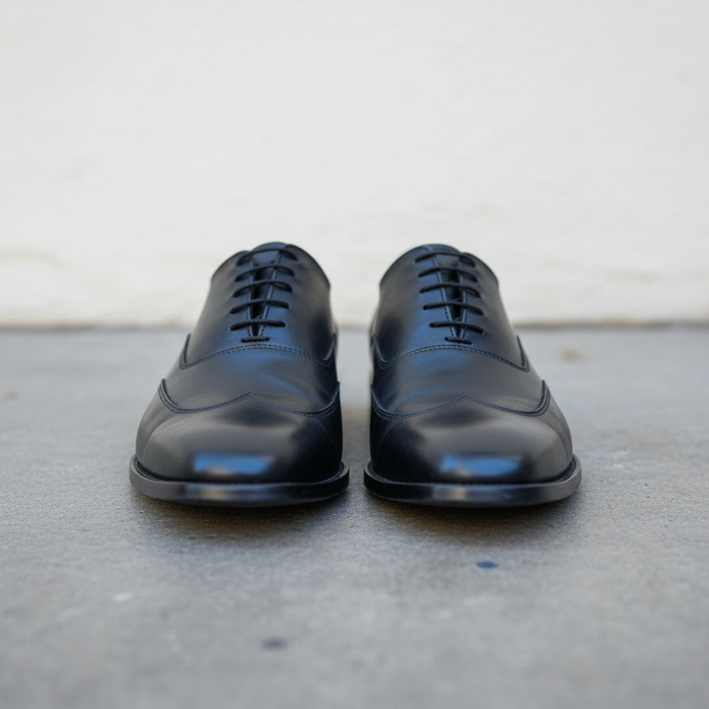 Handmade Wingtip Oxford Lace-Up Full-Grain Leather Men’s dress shoes - front-view