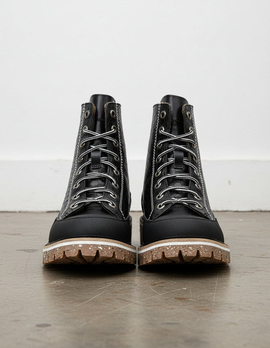 Hexagon-Patterned Men's Lace-Up Motorcycle Boots - front-view