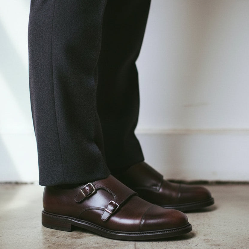 model-wearing-formal-side-view of product