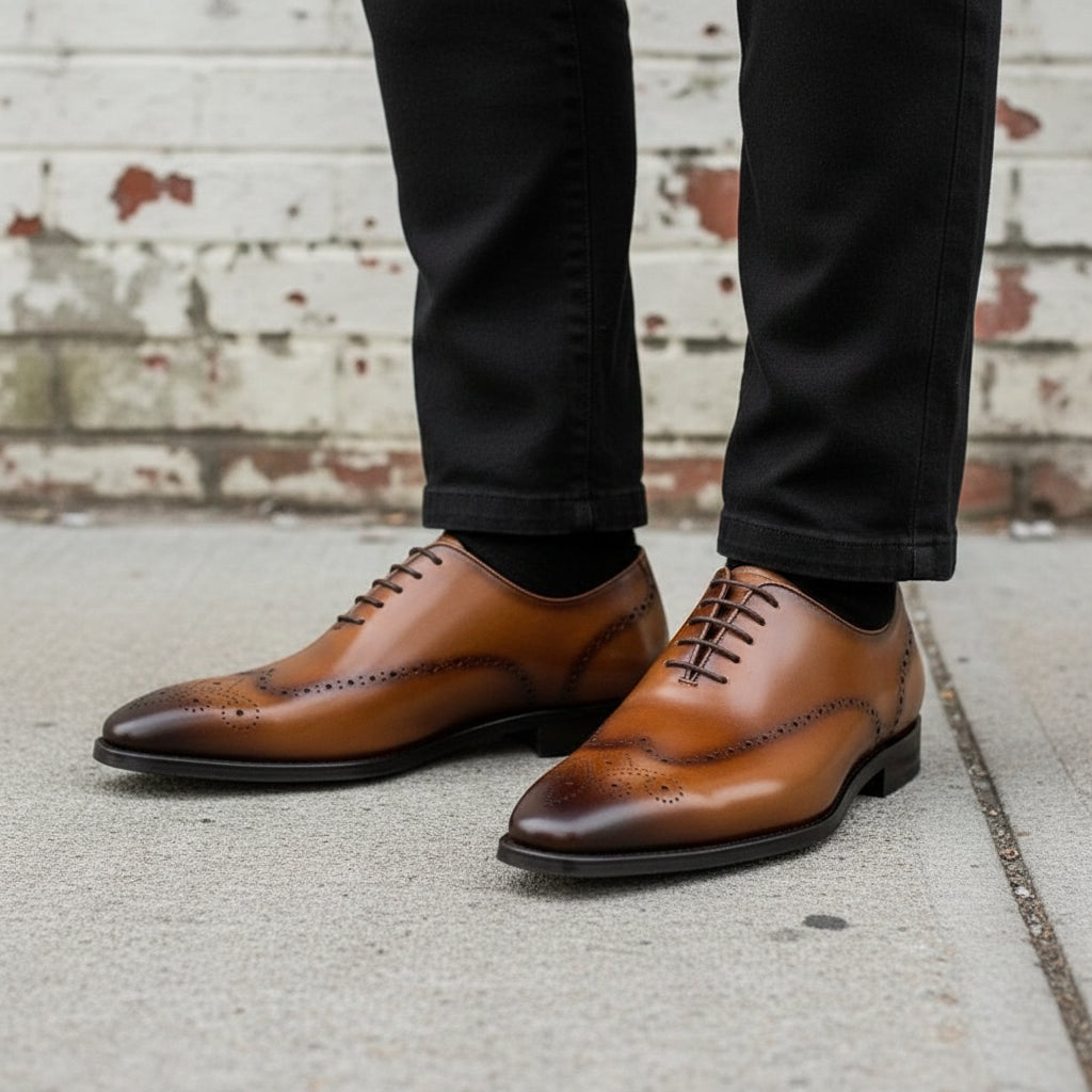 Men's Handcrafted Brown Leather Wingtip Brogue Shoes