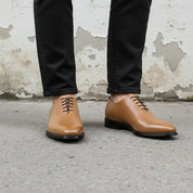 Men's Tan Leather Oxfords