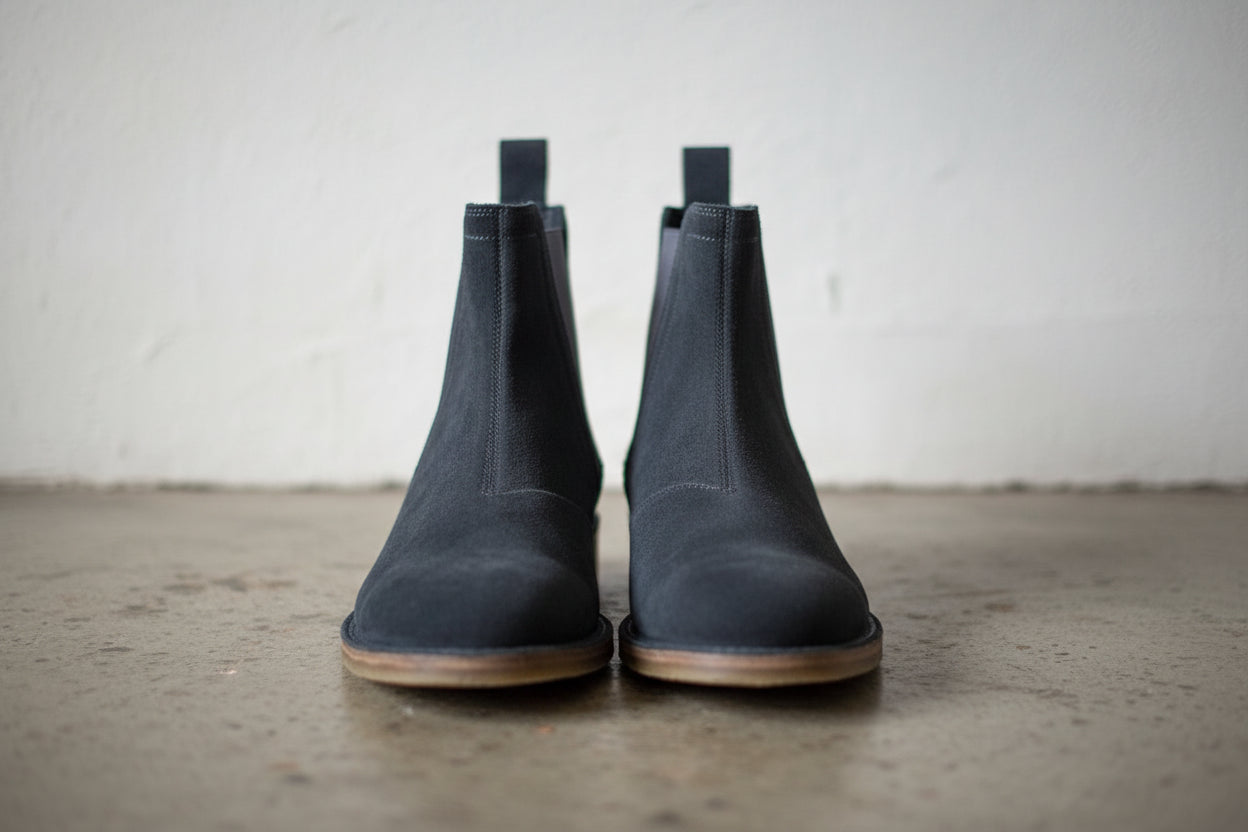 Men Dark Gray Suede Chelsea Boots, Gray Suede Casual Ankle Boots - front-view