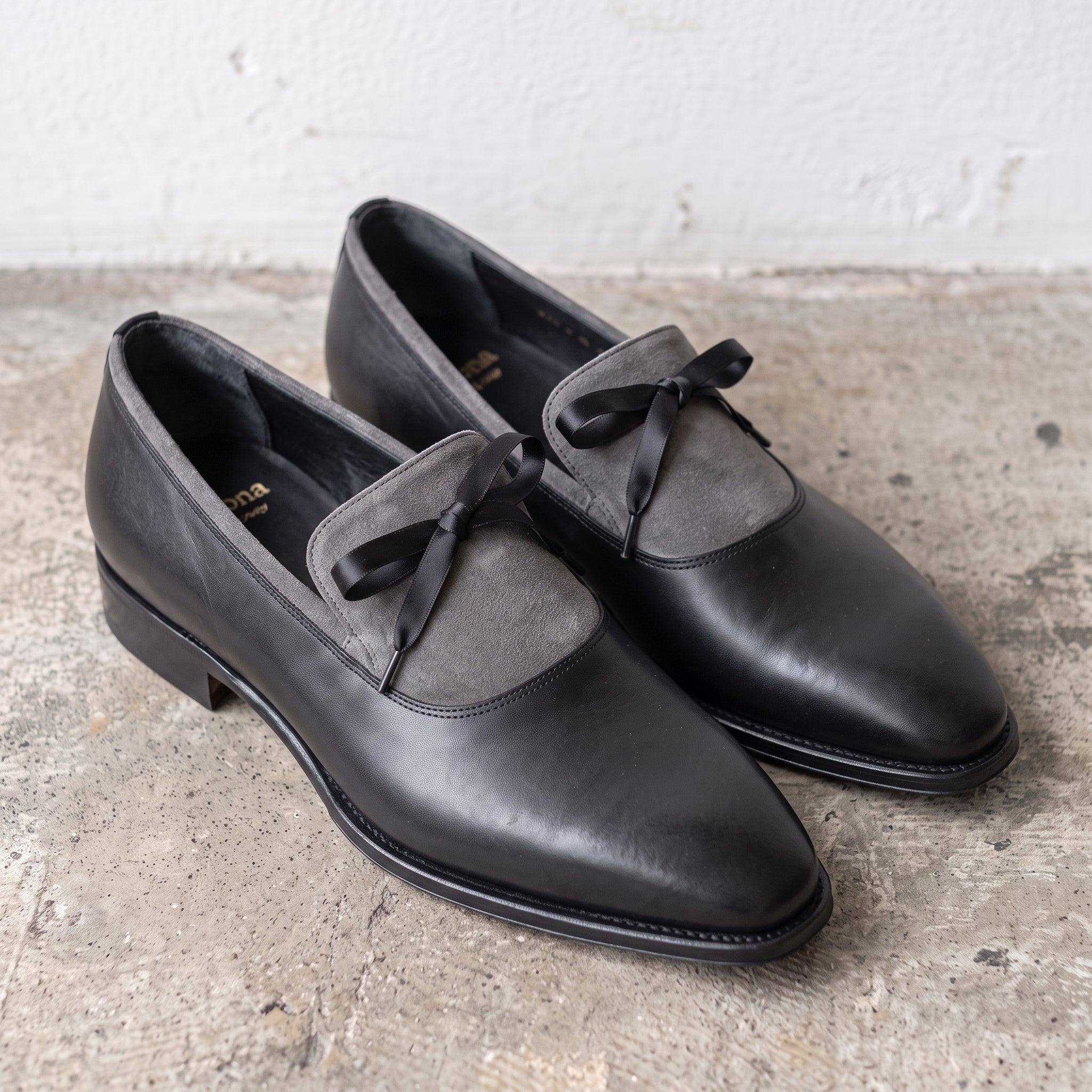 Men's Black and Grey Plain-Toe Leather Opera Pumps — Buckenham — Buckenham