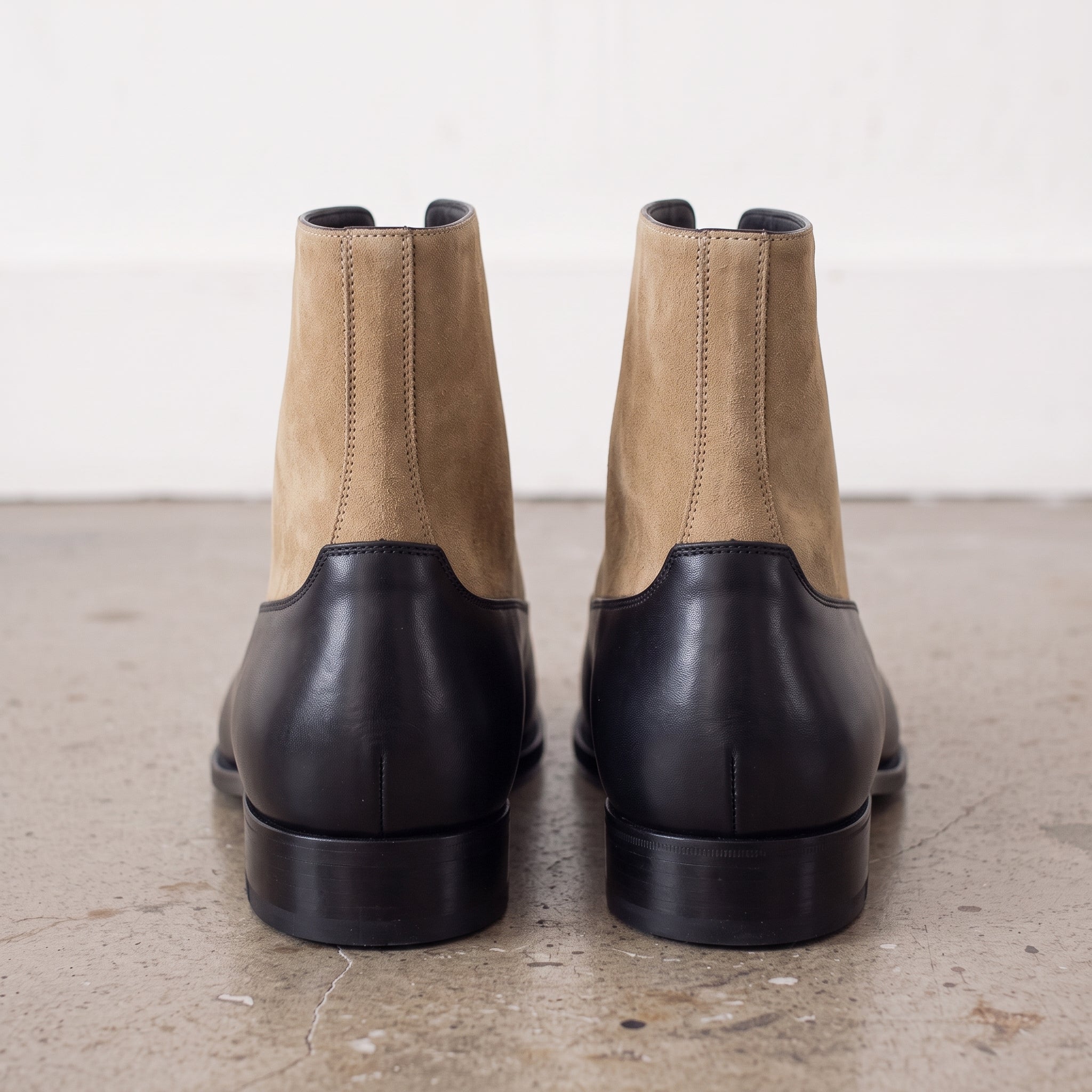 Men's Black and Tan Cap-Toe Leather Balmoral Boots — Beeton