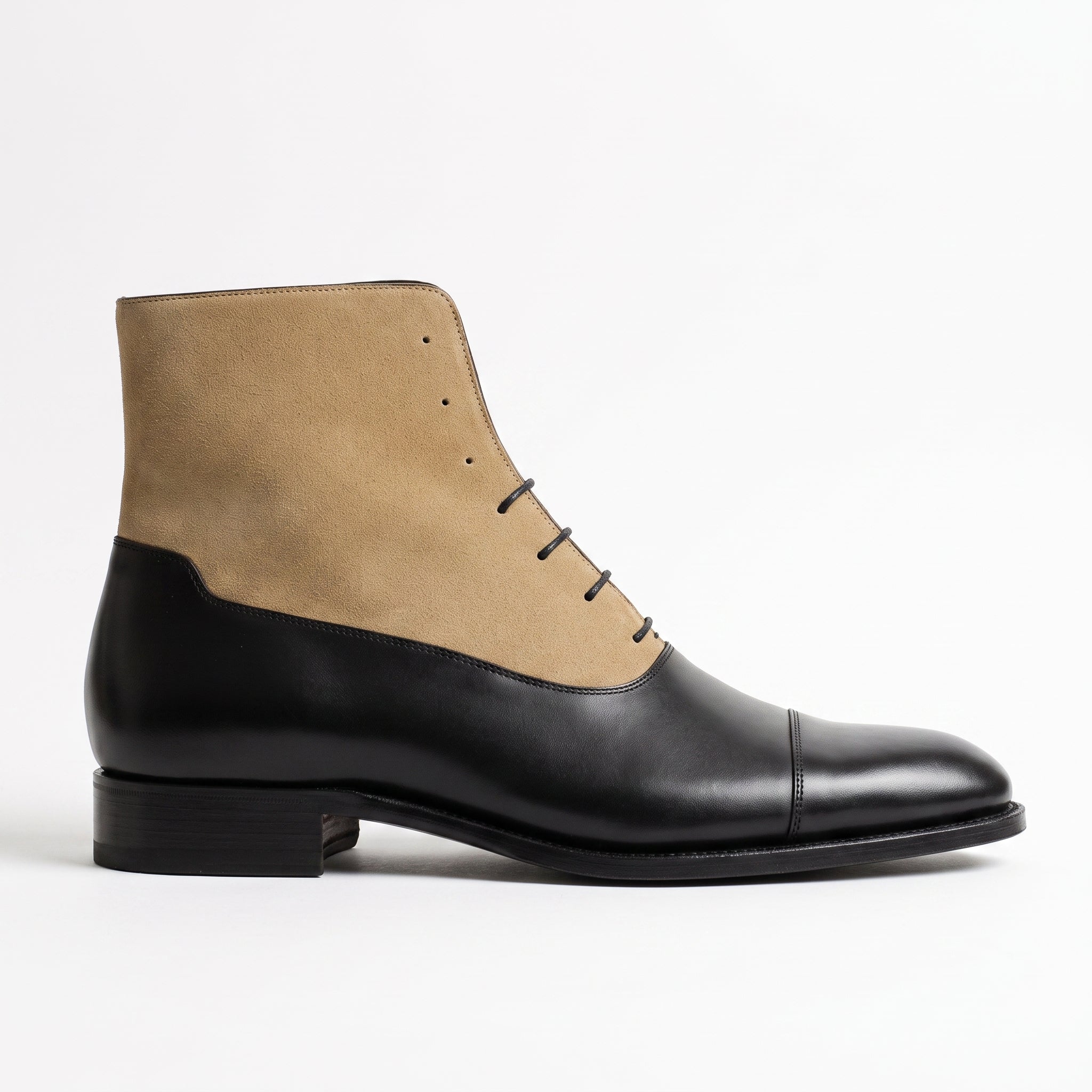 Men's Black and Tan Cap-Toe Leather Balmoral Boots — Beeton