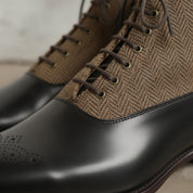 Men's Black and Tan Herringbone-Embossed Leather Plain-Toe Oxford Boots — Hopwell
