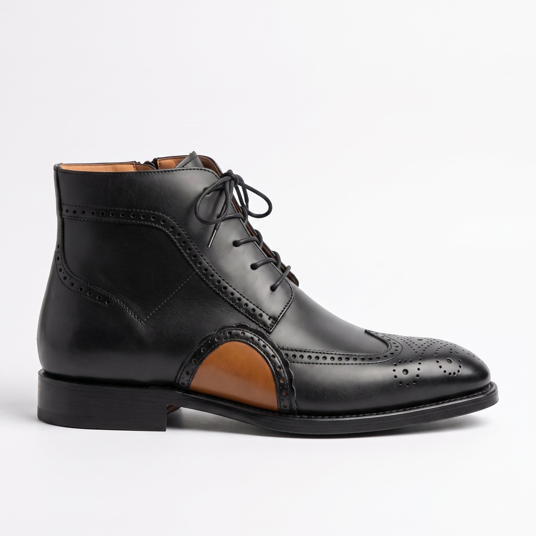 Men's Black and Tan Wingtip Leather Oxford Boots — Bulmer