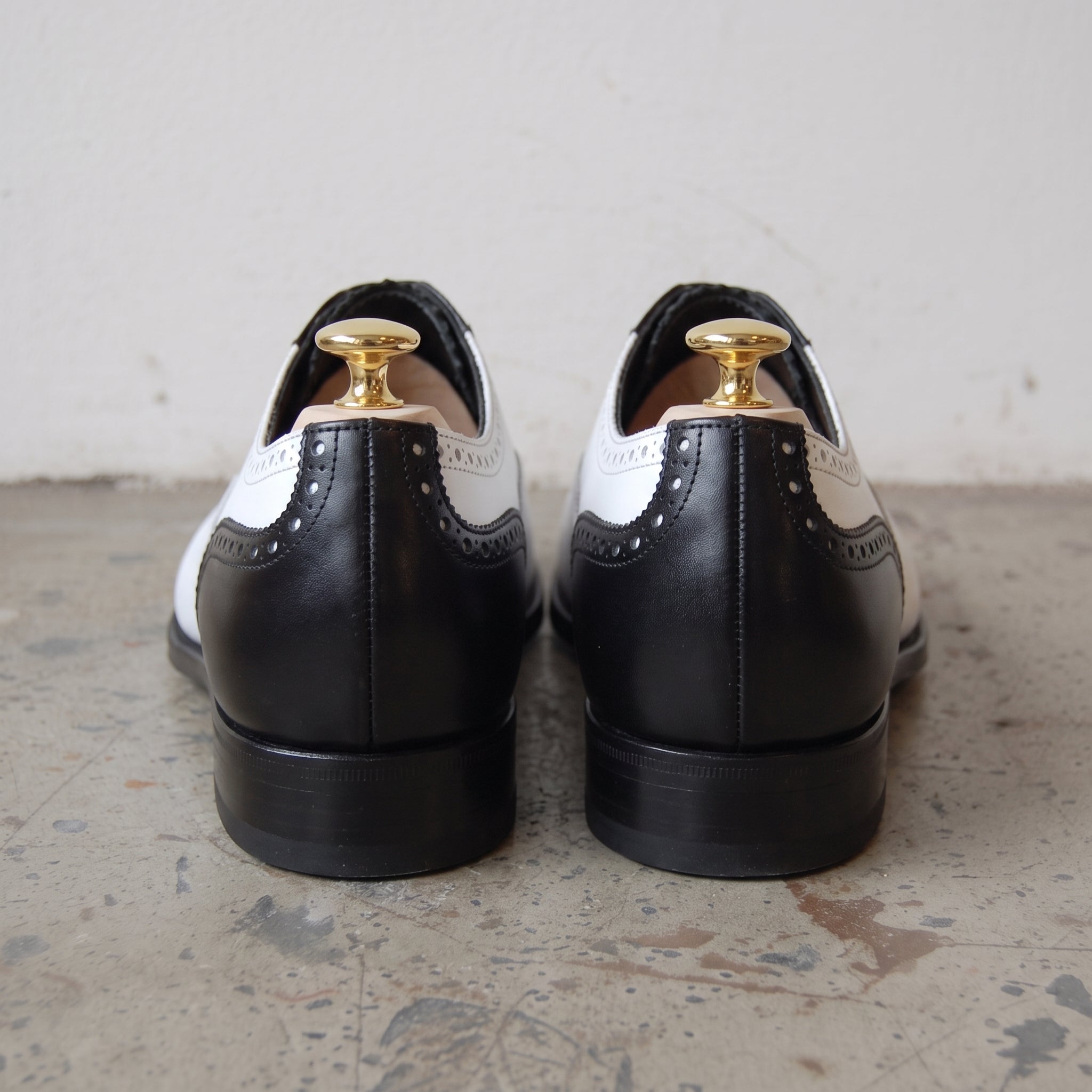 Men's Black and White Cap-Toe Leather Spectator Oxfords — Hodgson
