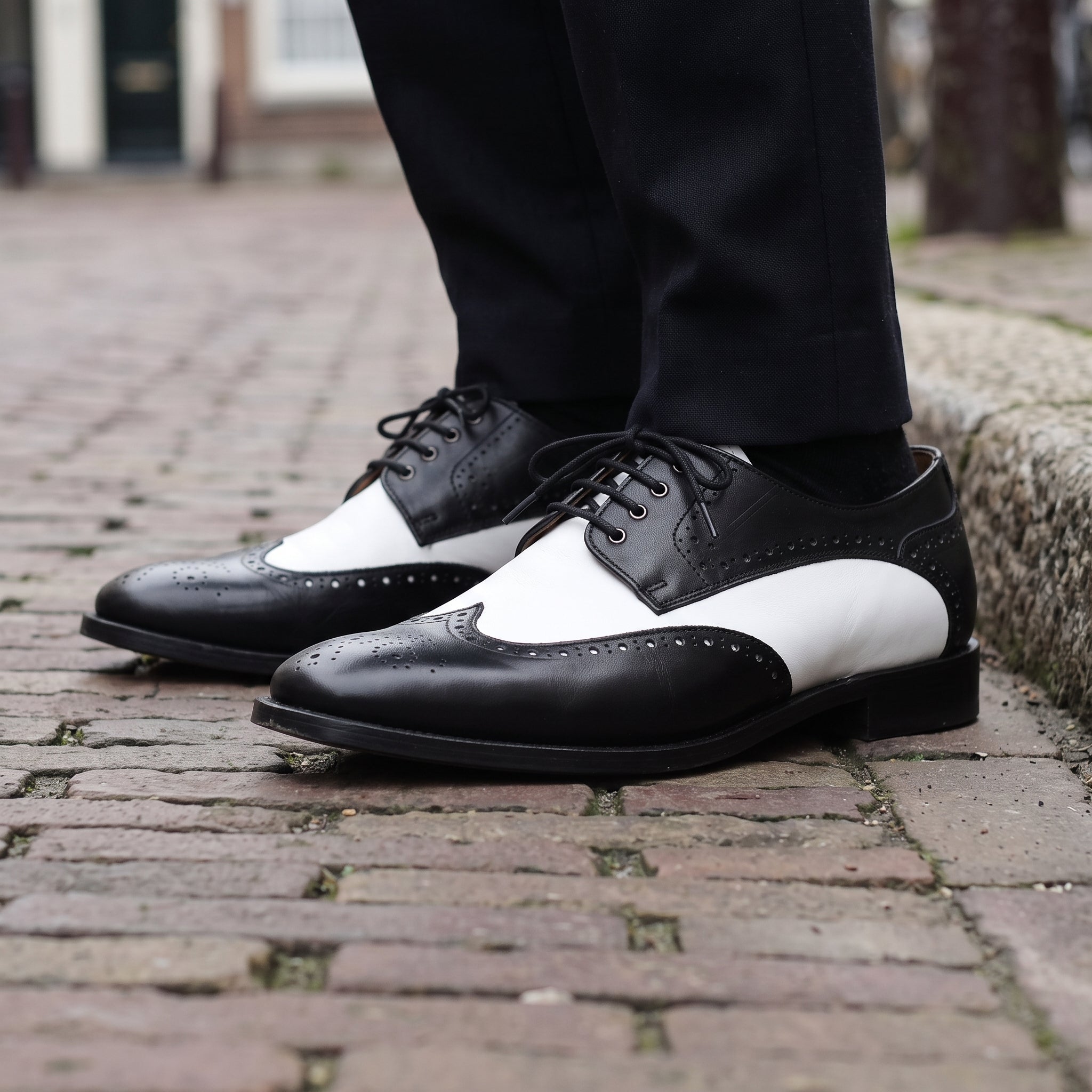Men's Black and White Spectator Wingtip Leather Derby Shoes — Rugeley