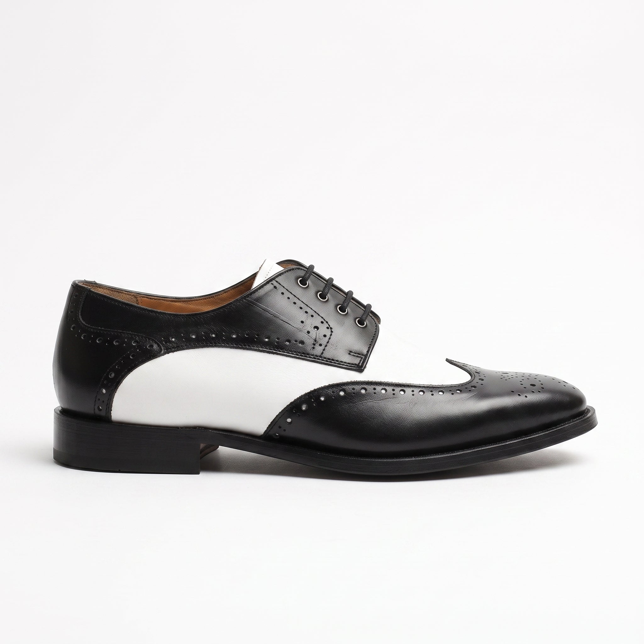 Men's Black and White Spectator Wingtip Leather Derby Shoes — Rugeley