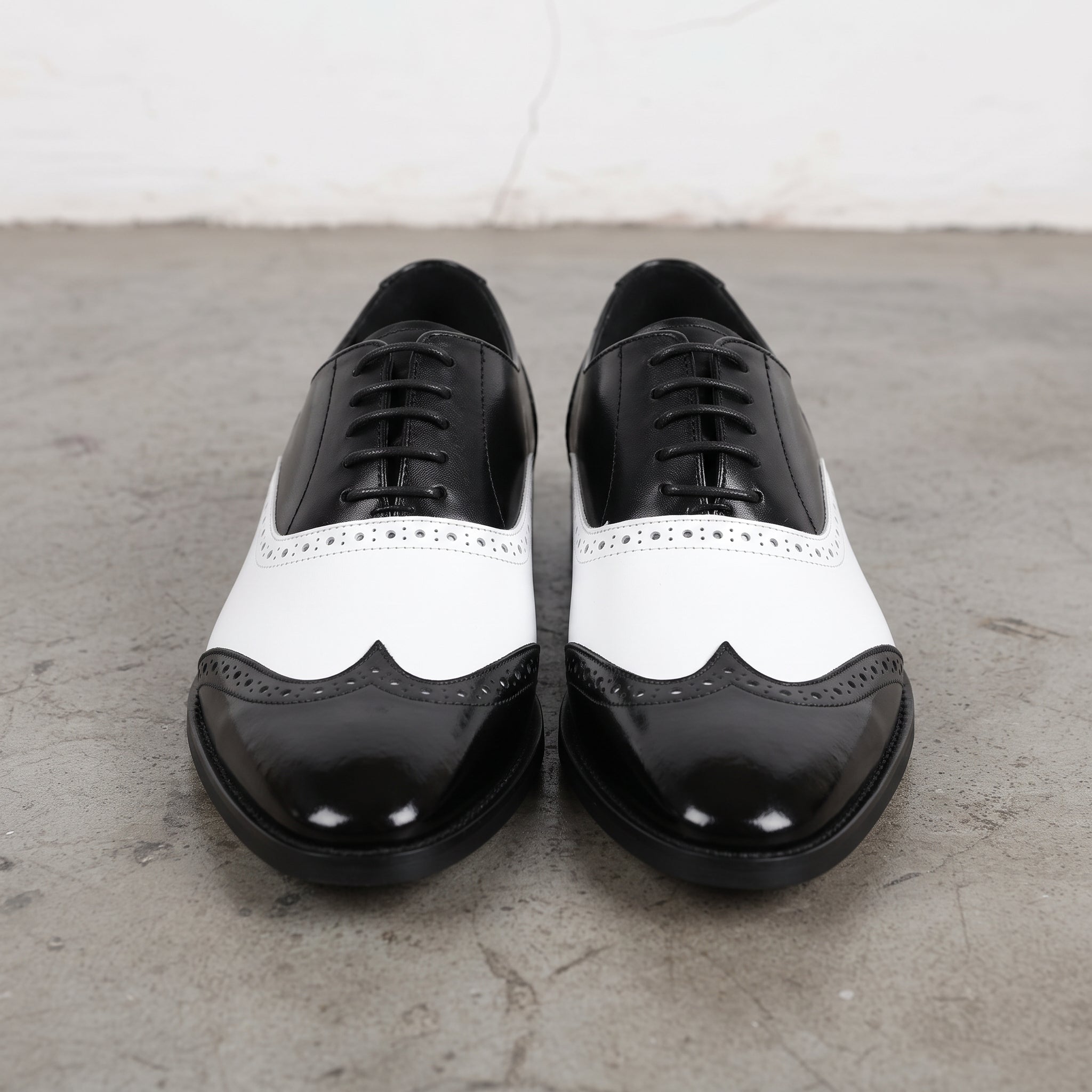 Men's Black and White Two-Tone Wingtip Leather Spectator Oxfords — Foss