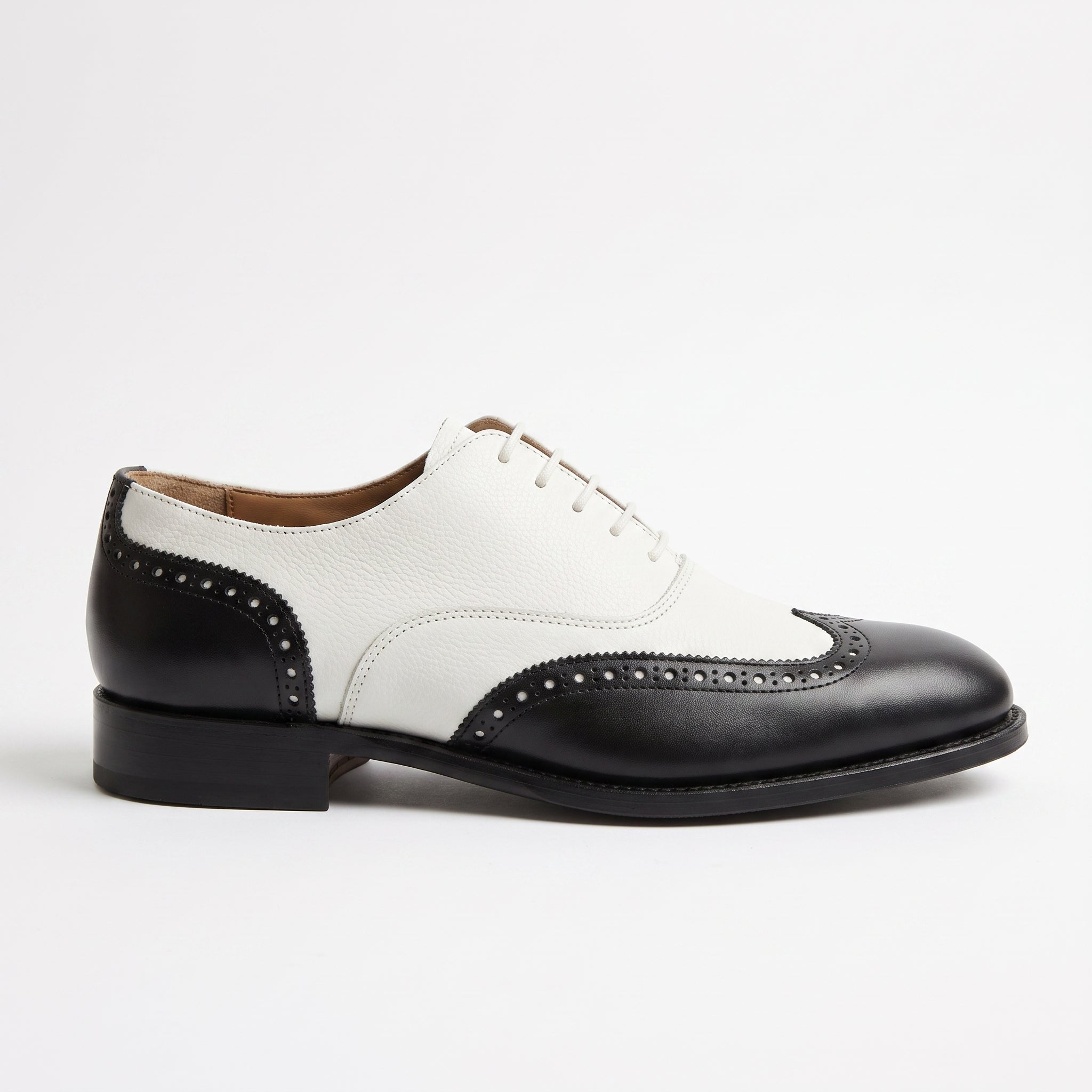 Men's Black and White Wingtip Pebbled Leather Oxfords — Bayford — Bayford