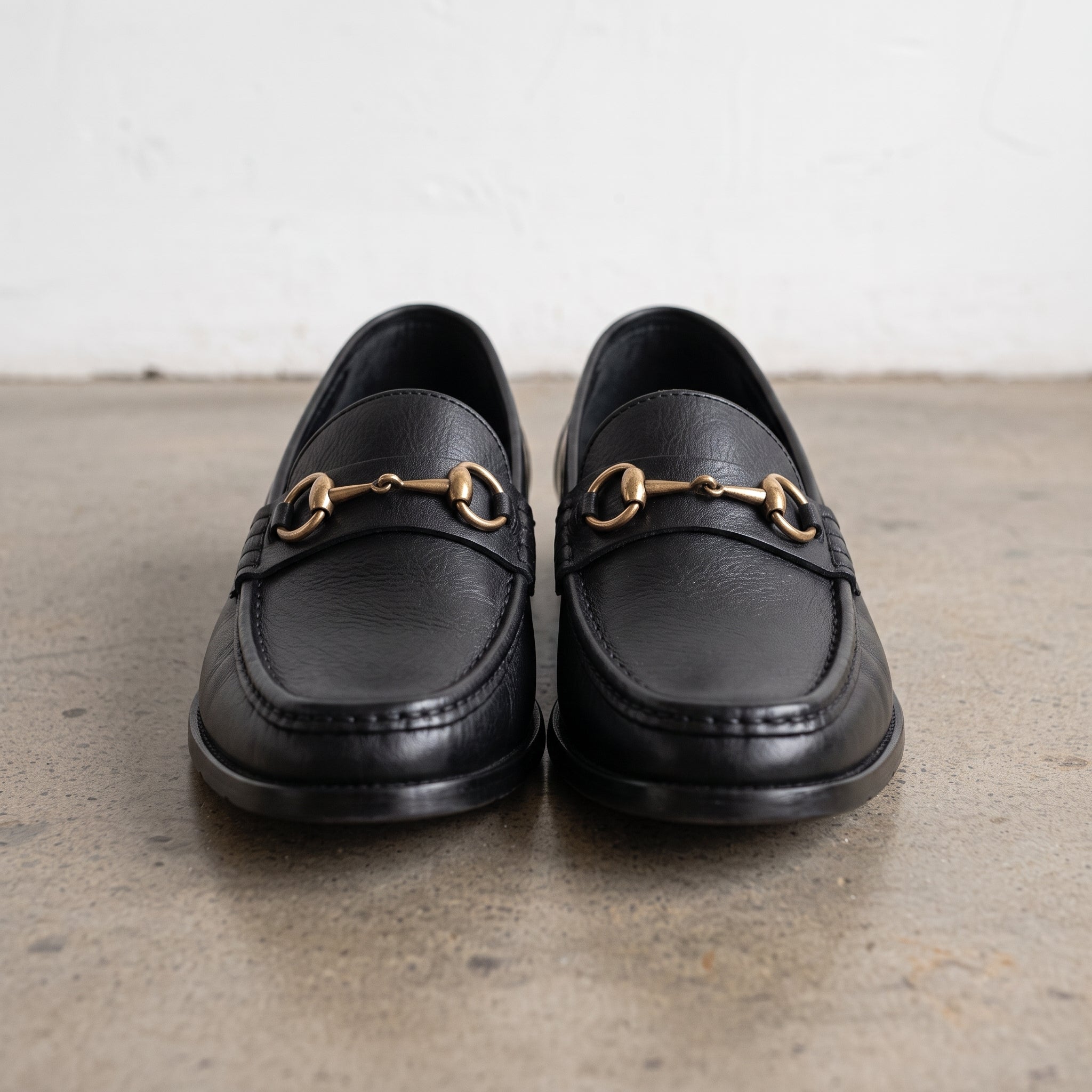 Men's Black Apron-Toe Leather Bit Loafers — Austwick