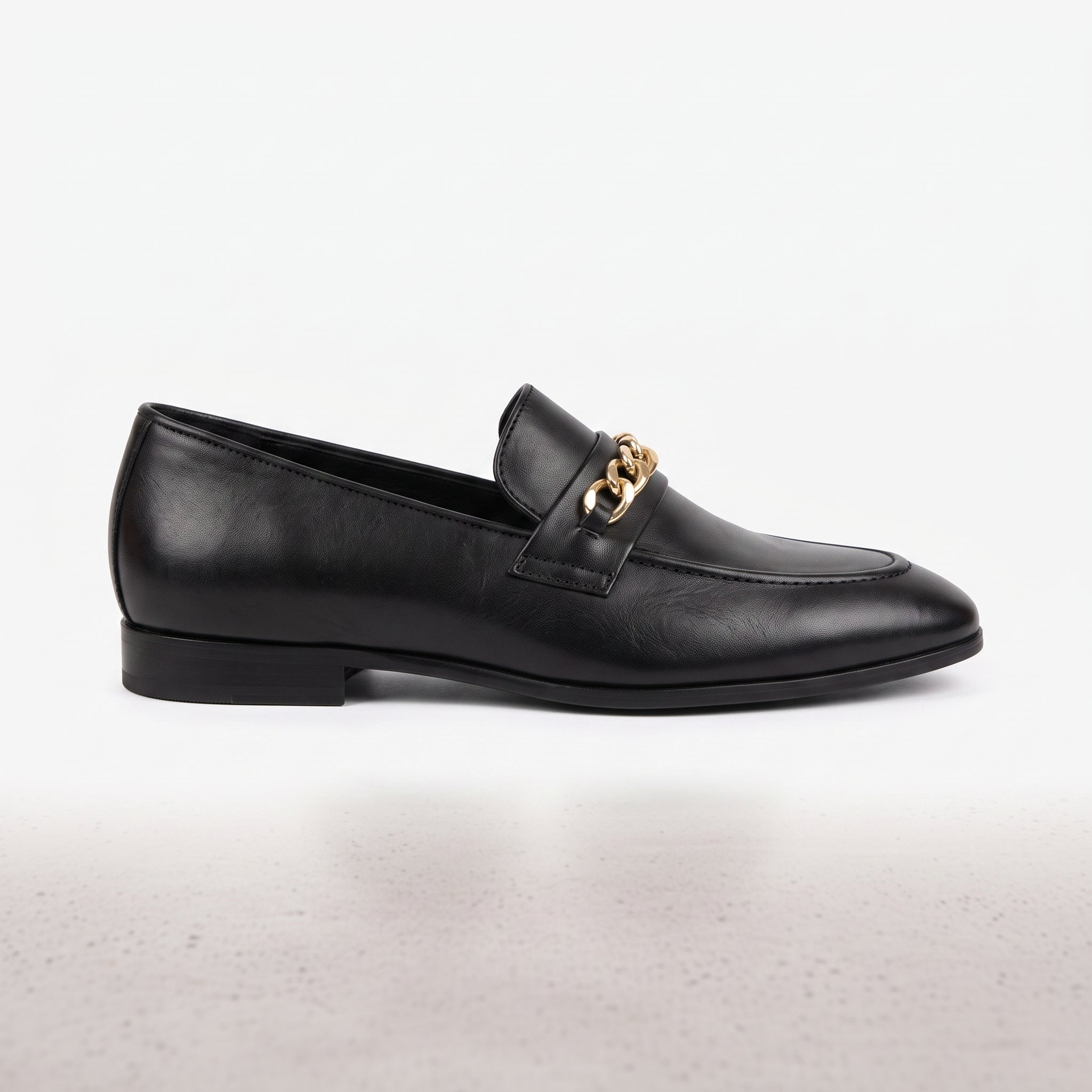 Men's Black Apron-Toe Leather Chain Loafers — Herbert