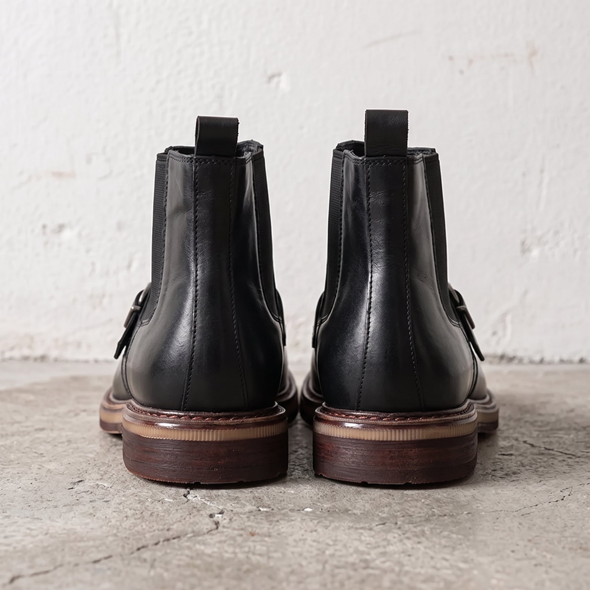 Men's Black Apron-Toe Leather Chelsea Boots with Strap — Pashley
