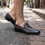 Men's Black Plain-Toe Leather Loafers — Runcorn
