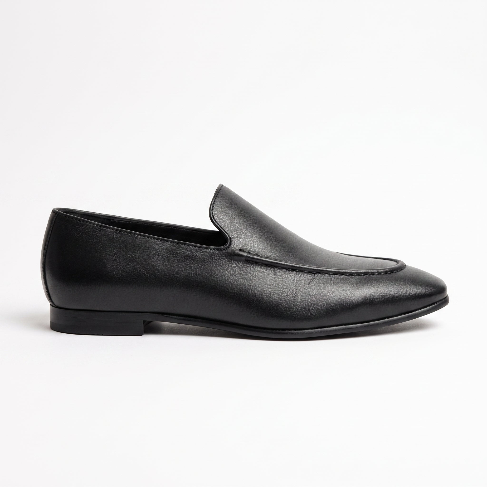 Men's Black Plain-Toe Leather Loafers — Runcorn