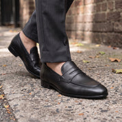 Men's Black Apron-Toe Leather Penny Loafers — Bradley