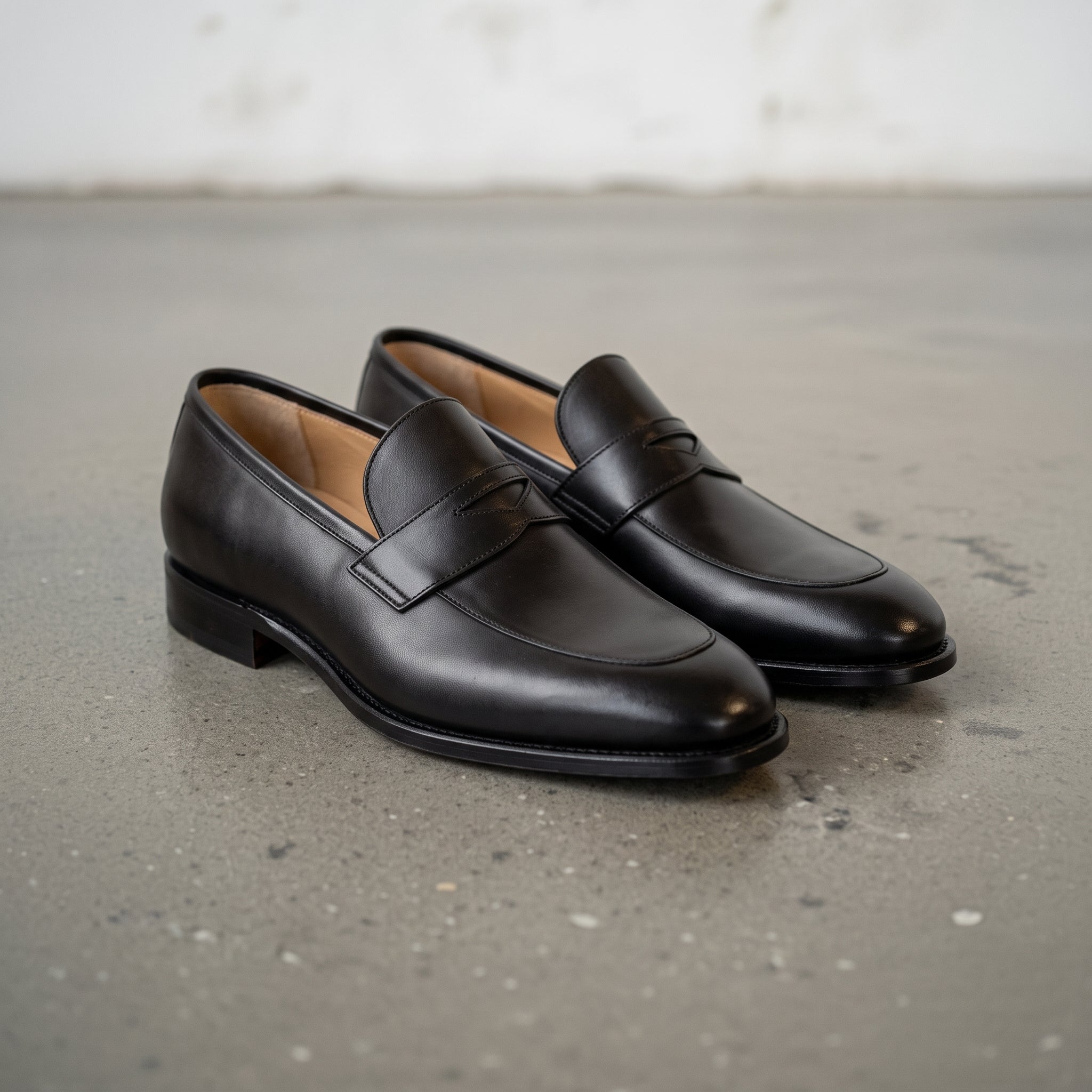 Men's Black Plain-Toe Leather Penny Loafers — Gowen