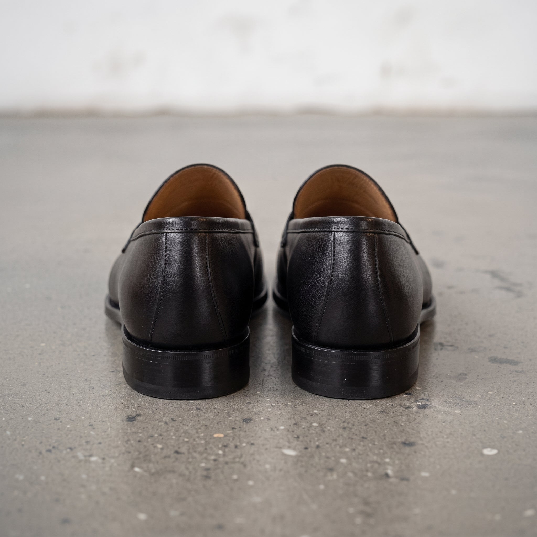 Men's Black Plain-Toe Leather Penny Loafers — Gowen