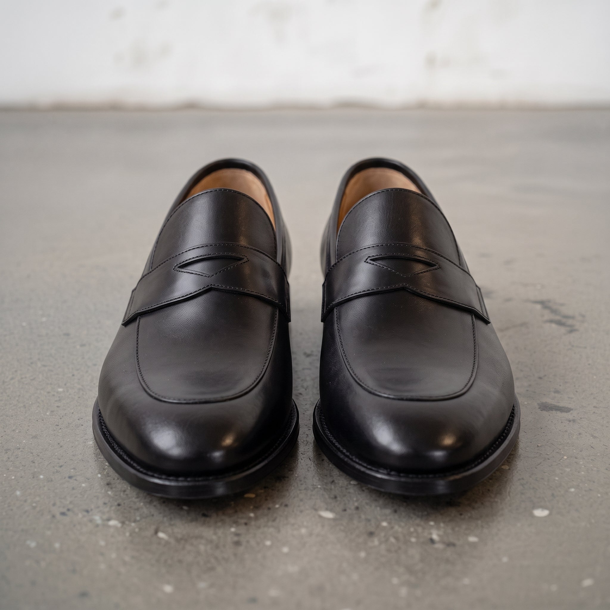 Men's Black Plain-Toe Leather Penny Loafers — Gowen