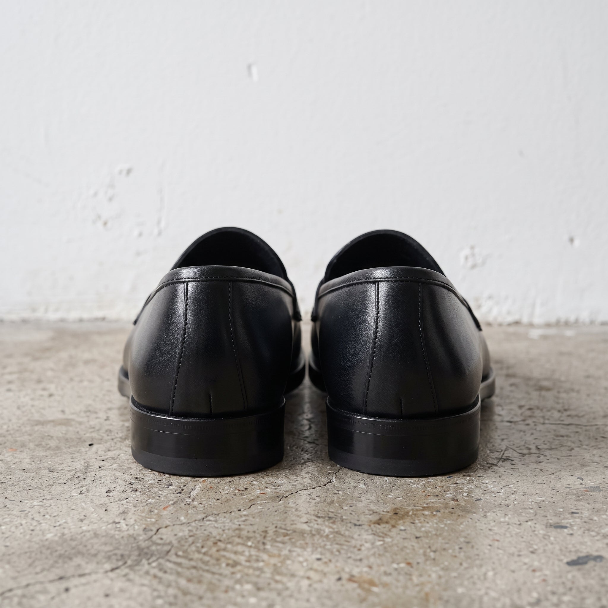 Men's Black Apron-Toe Leather Penny Loafers — Kinsley