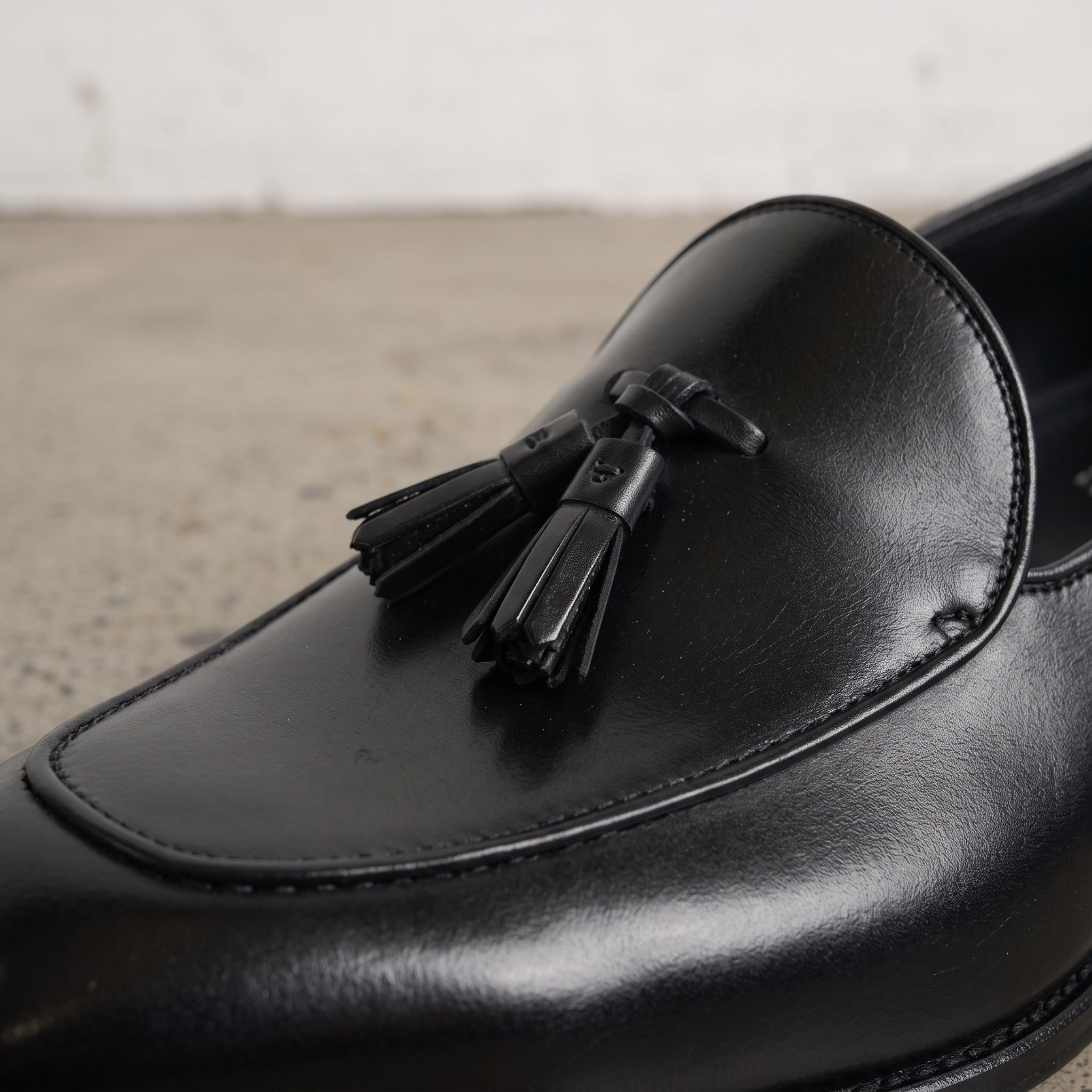 Men's Black Apron-Toe Leather Tassel Loafers — Ainsley