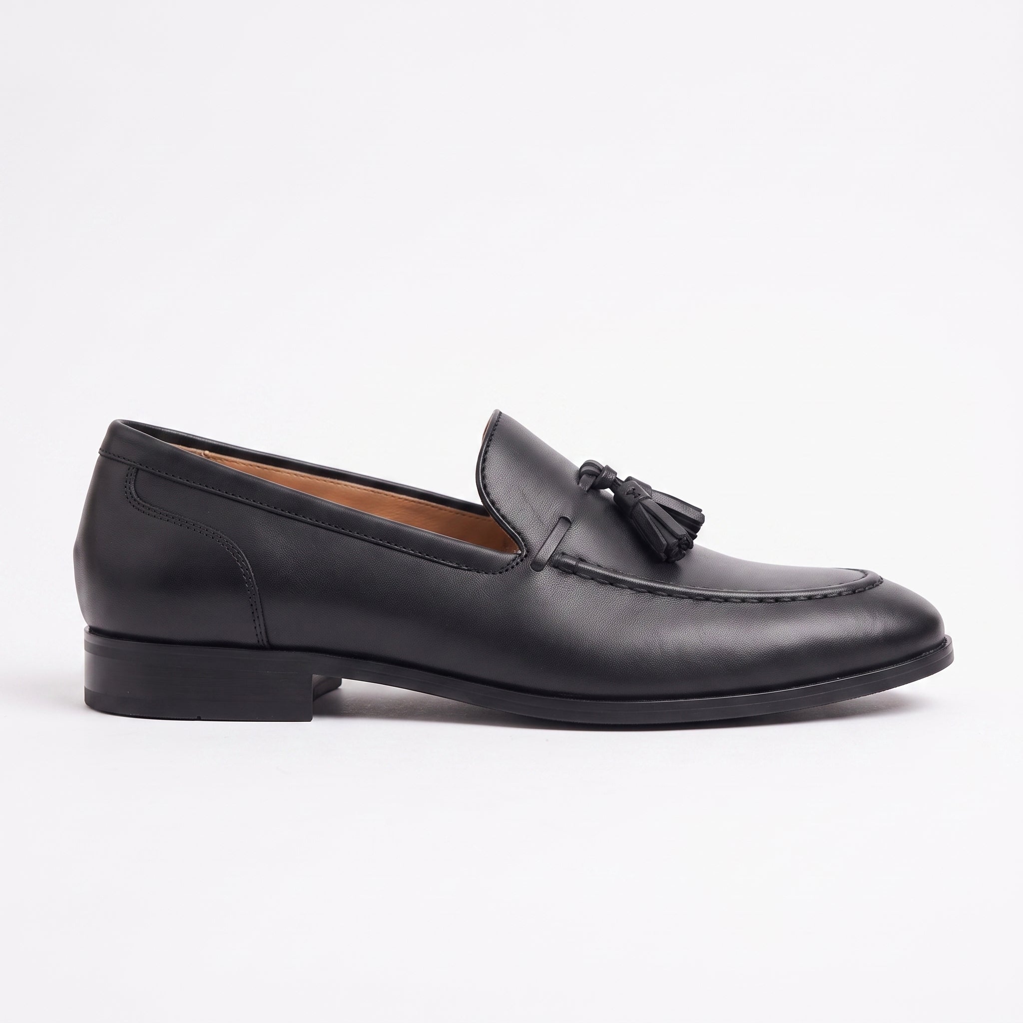 Men's Black Apron-Toe Leather Tassel Loafers — Bashall