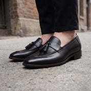 Men's Black Apron-Toe Leather Tassel Loafers — Meynell
