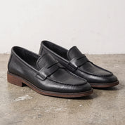Men's Black Apron-Toe Pebbled Leather Penny Loafers — Lanyon