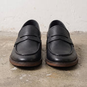 Men's Black Apron-Toe Pebbled Leather Penny Loafers — Lanyon