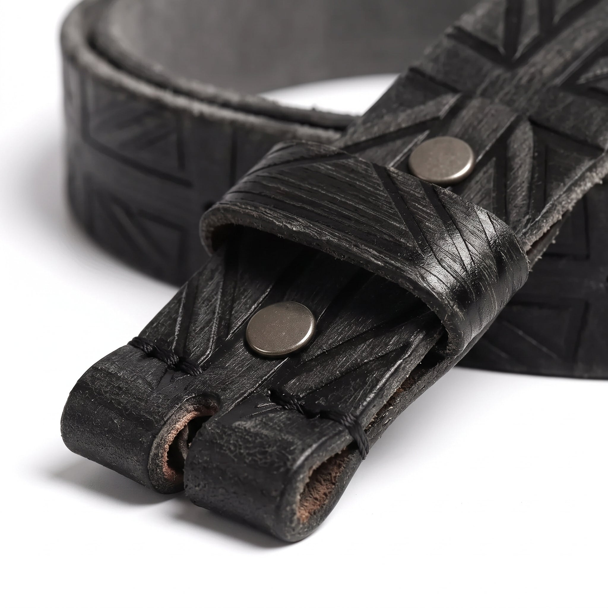Men's Black Buckle-less Leather Belt — Tennyson