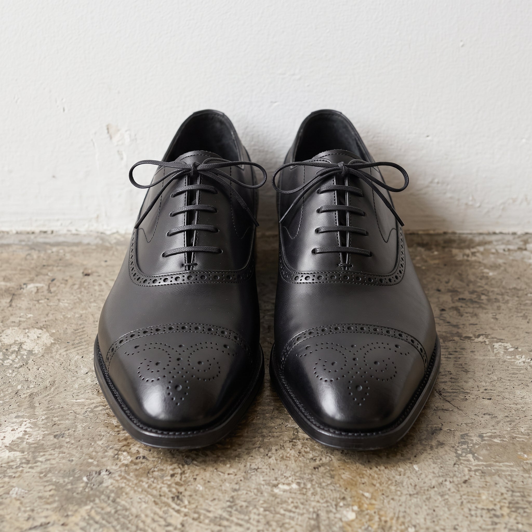 Men's Black Cap-Toe Brogue Leather Oxfords — Glaven