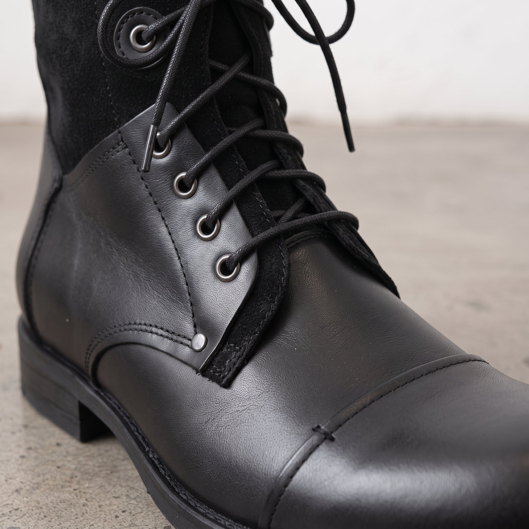 Men's Black Cap-Toe Leather and Canvas Combat Boots — Dawe