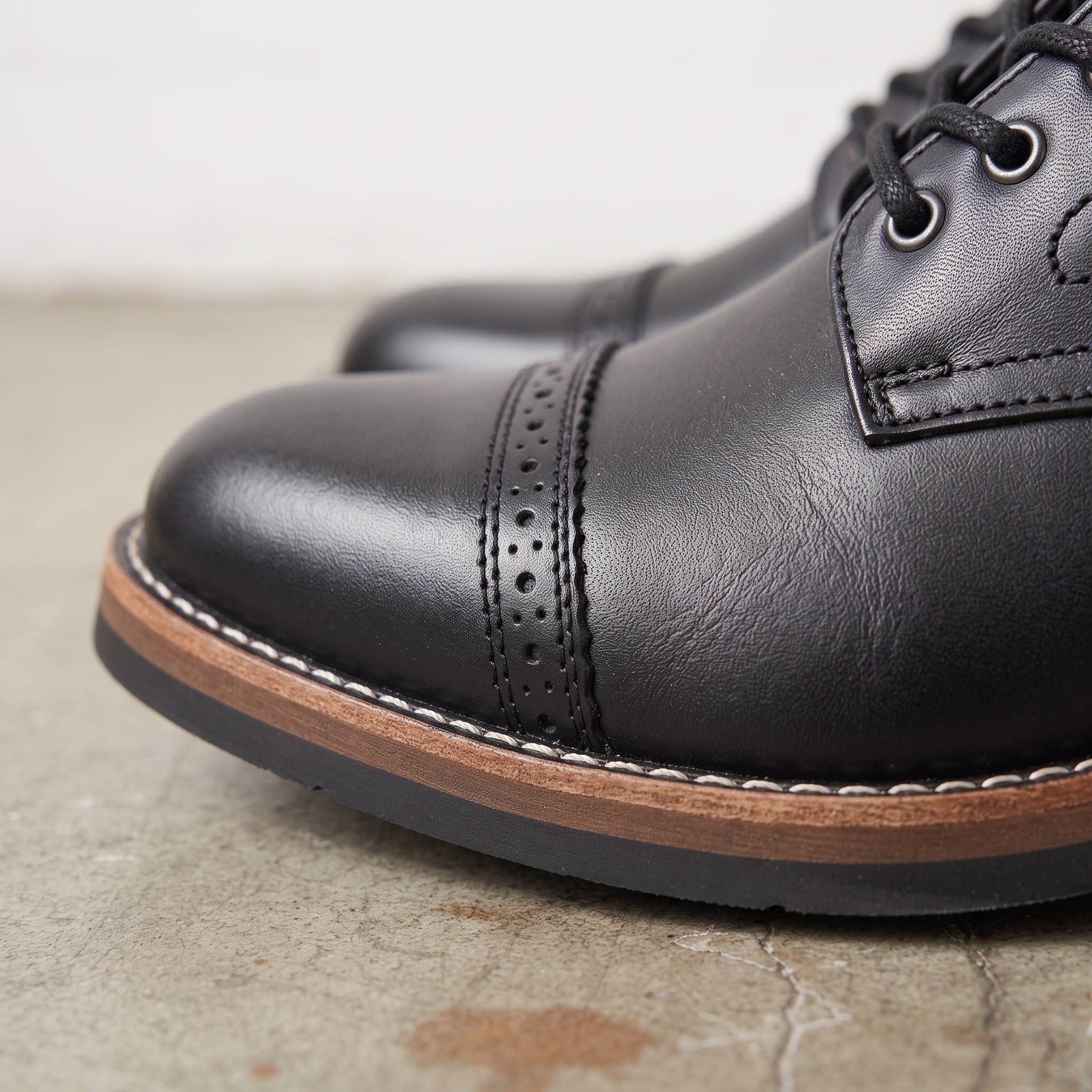 Men's Black Cap-Toe Leather Boots — Falmer