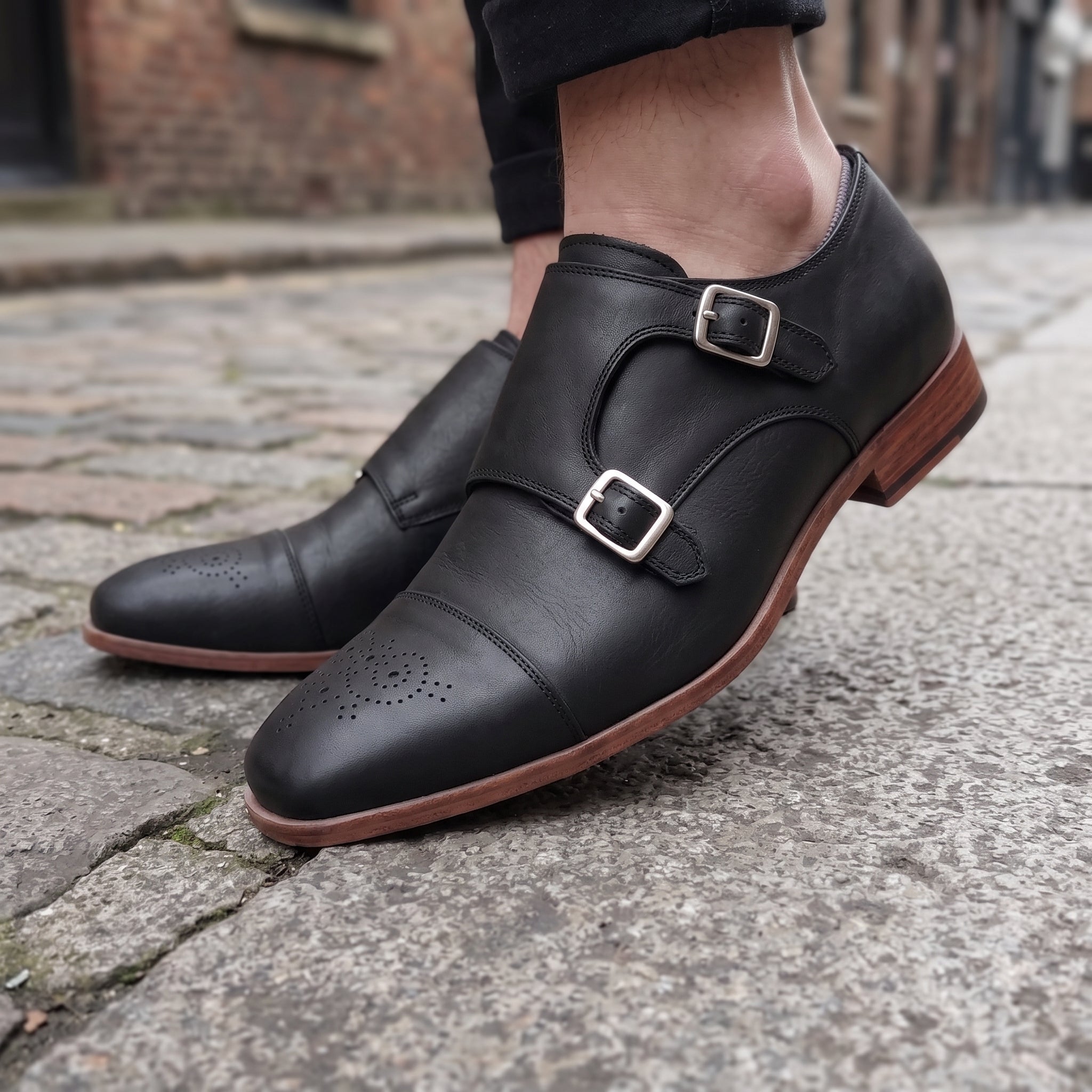 Men's Black Cap-Toe Leather Double Monk Strap Shoes — Ardleigh
