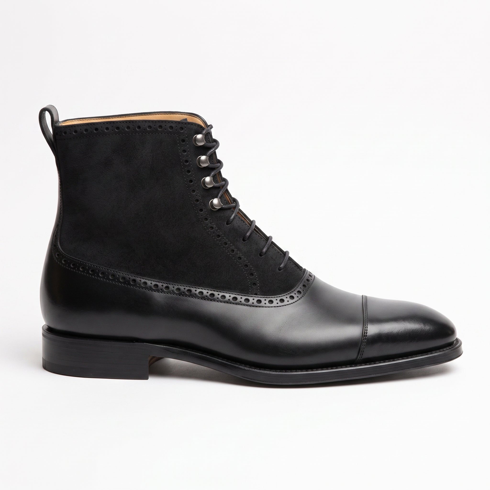 Men's Black Cap-Toe Leather Lace-Up Boots — Newington
