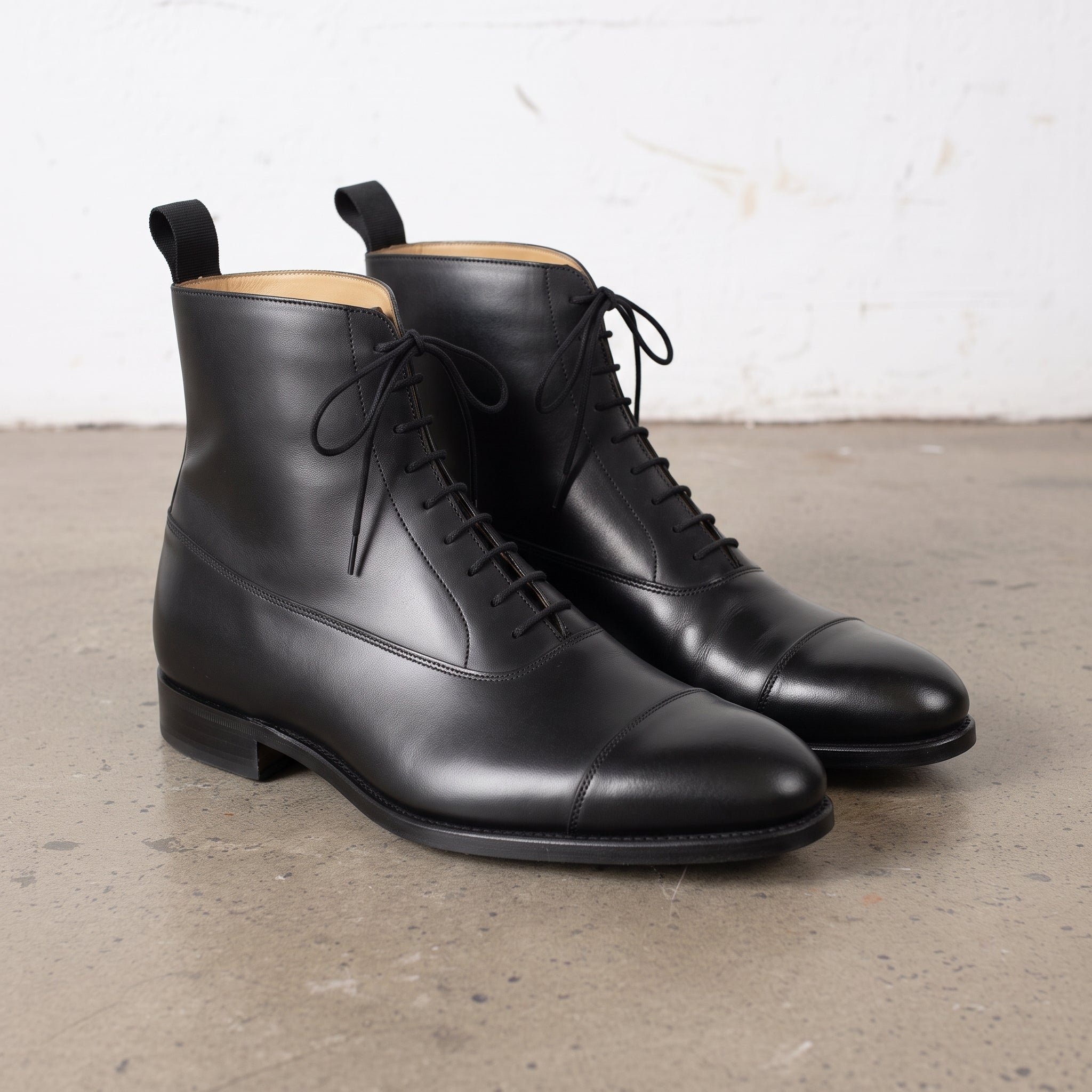 Men's Black Cap-Toe Leather Oxford Boots — Wingham