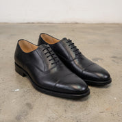 Men's Black Cap-Toe Leather Oxfords — Adcombe