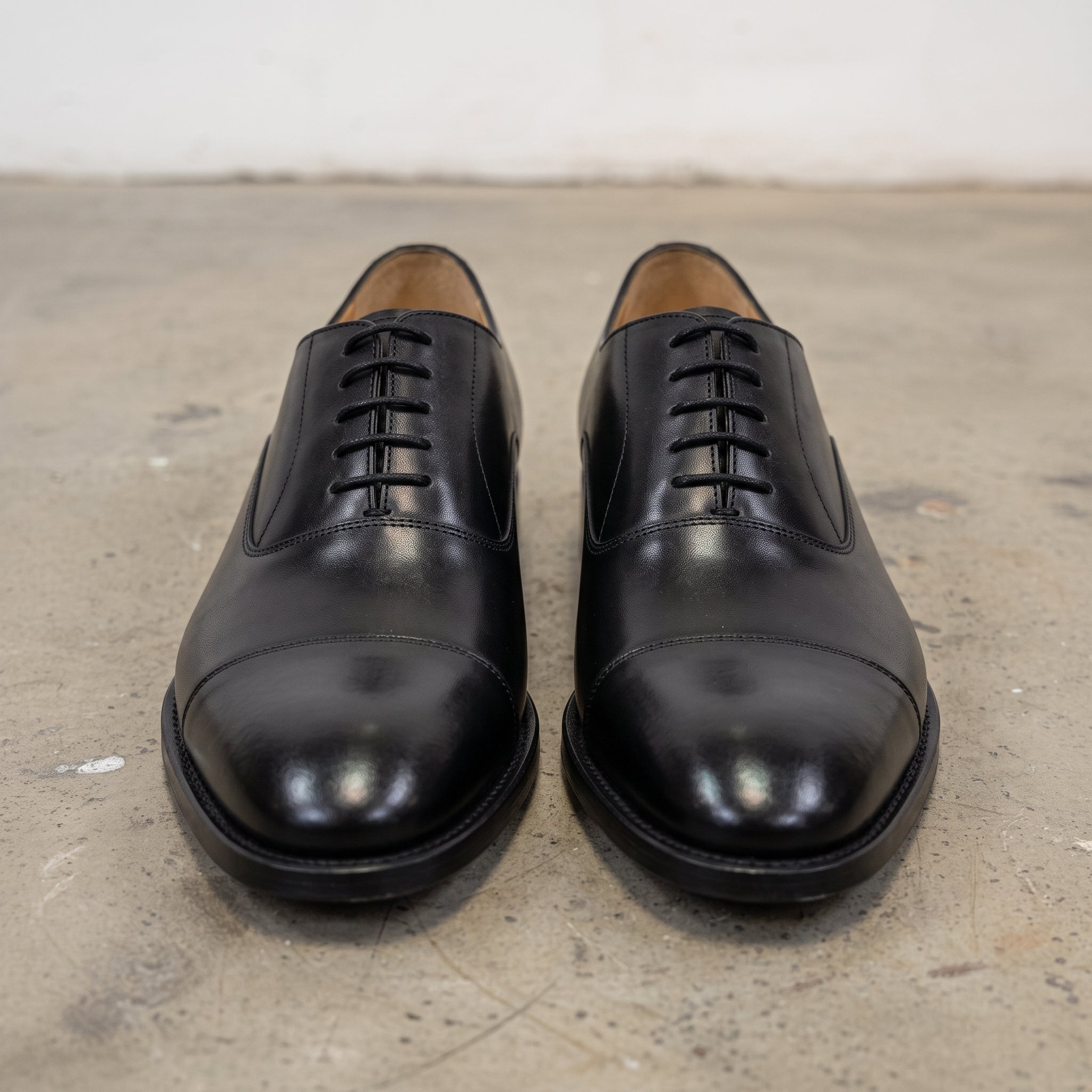 Men's Black Cap-Toe Leather Oxfords — Adcombe