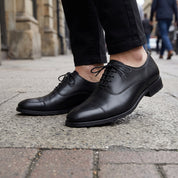 Men's Black Cap-Toe Leather Oxfords — Oakes