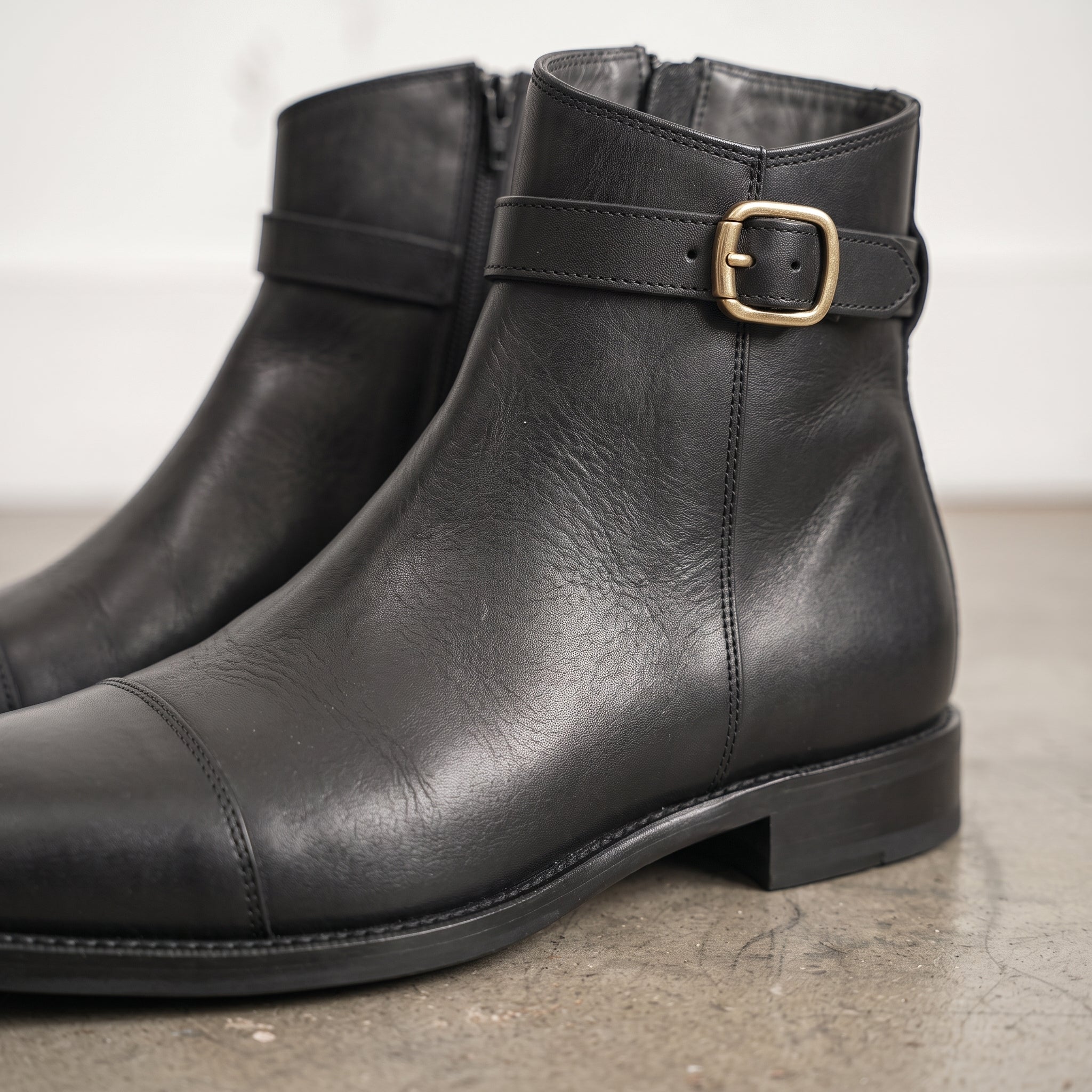 Men's Black Cap-Toe Leather Zip Jodhpur Boots — Reynolds