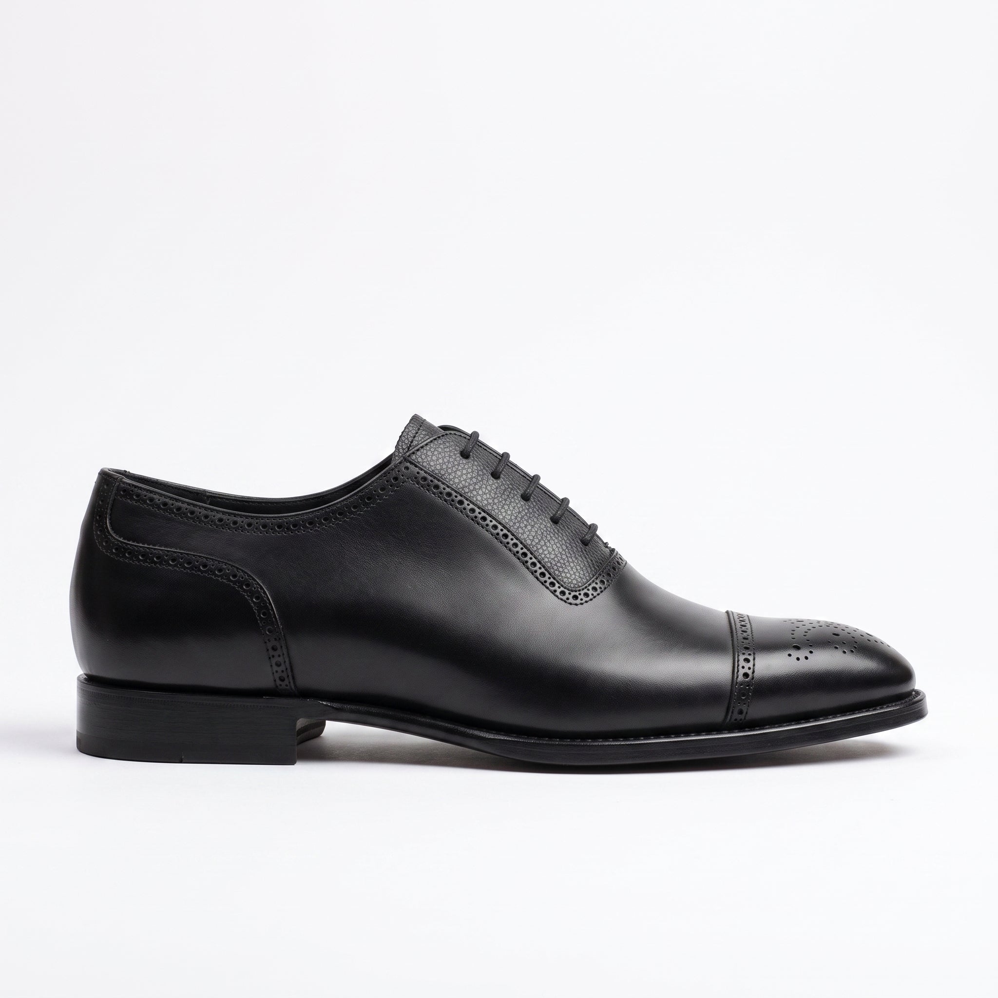 Men's Black Cap-Toe Pebbled Leather Brogue Oxfords — Faversham