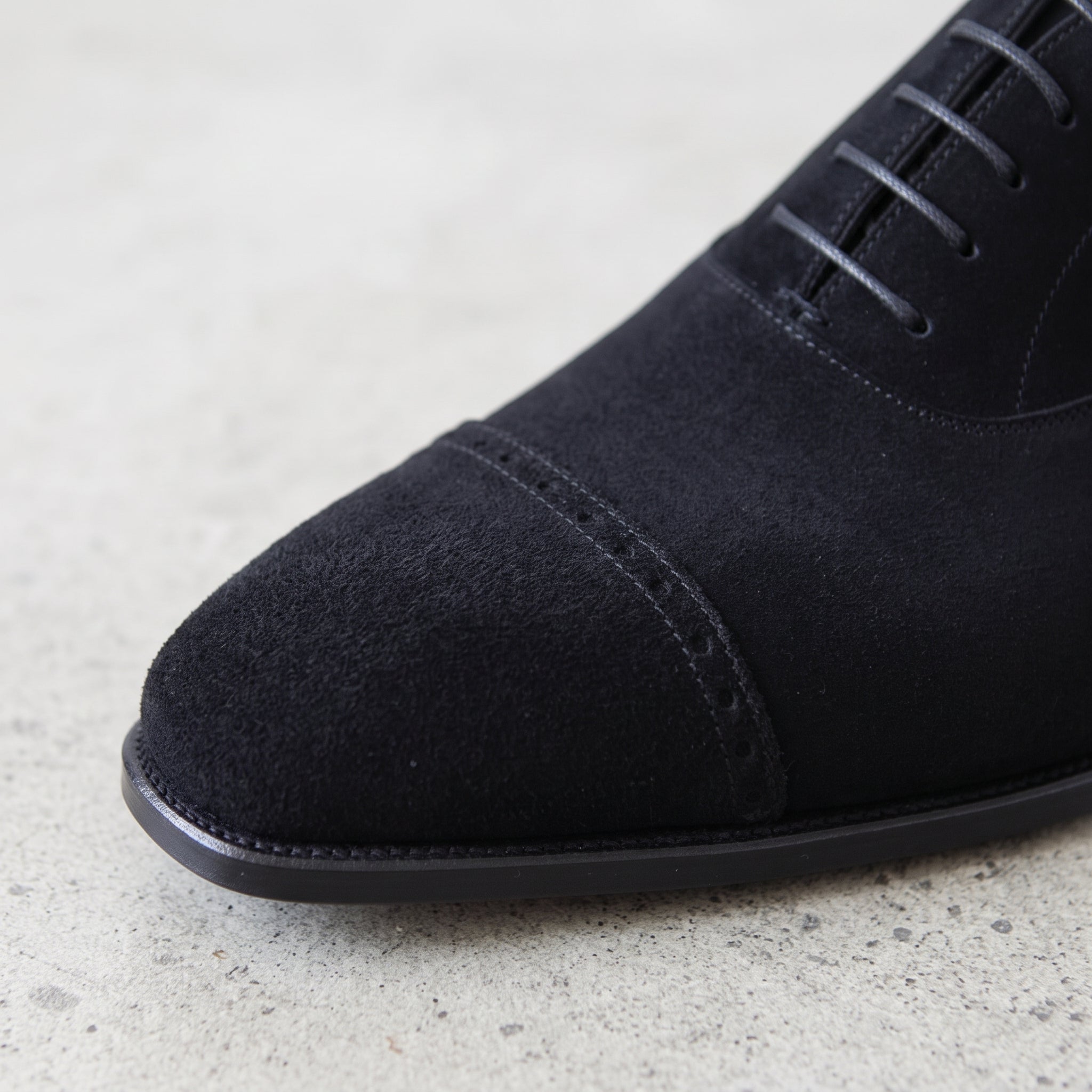 Men's Black Cap-Toe Suede Oxfords — Dorward