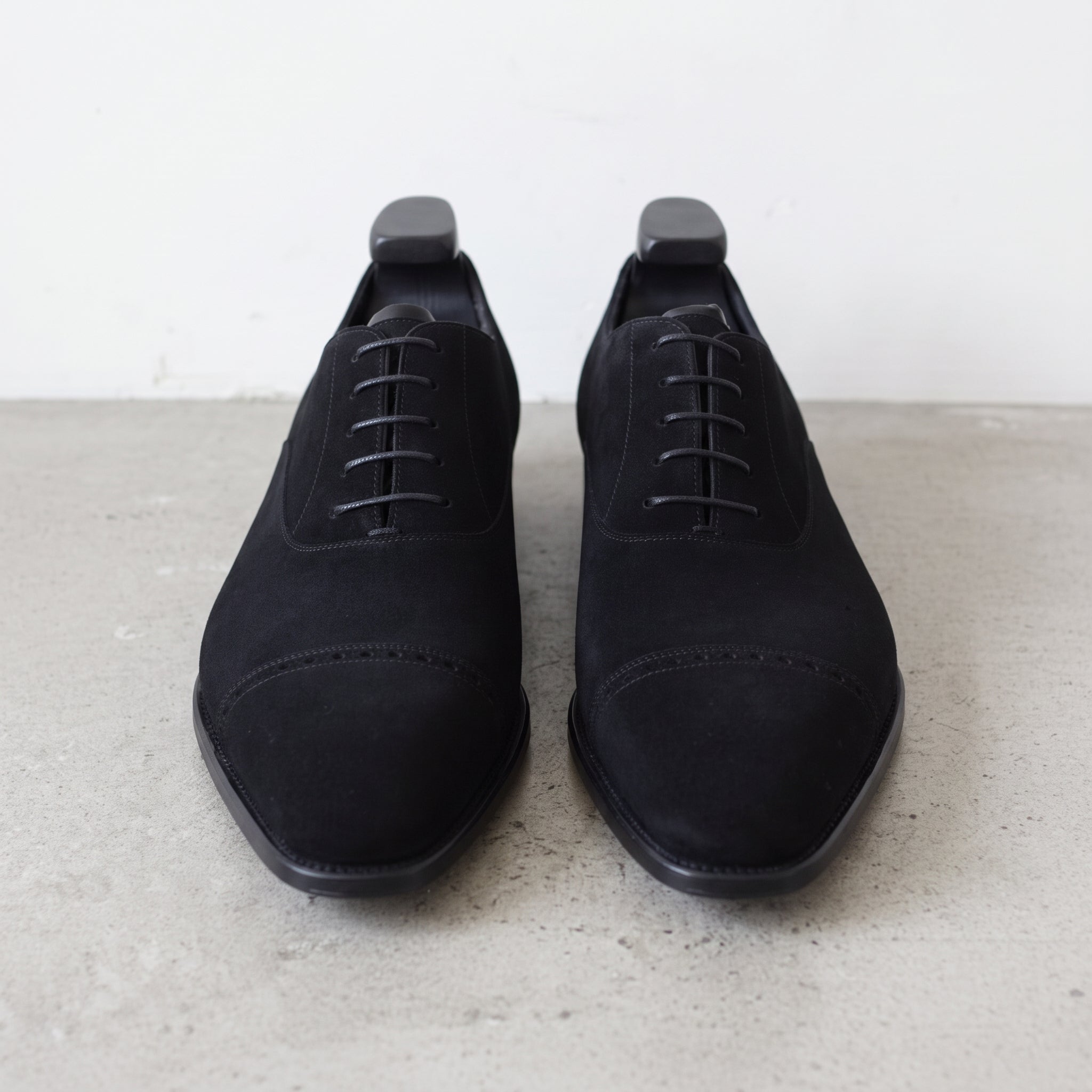 Men's Black Cap-Toe Suede Oxfords — Dorward