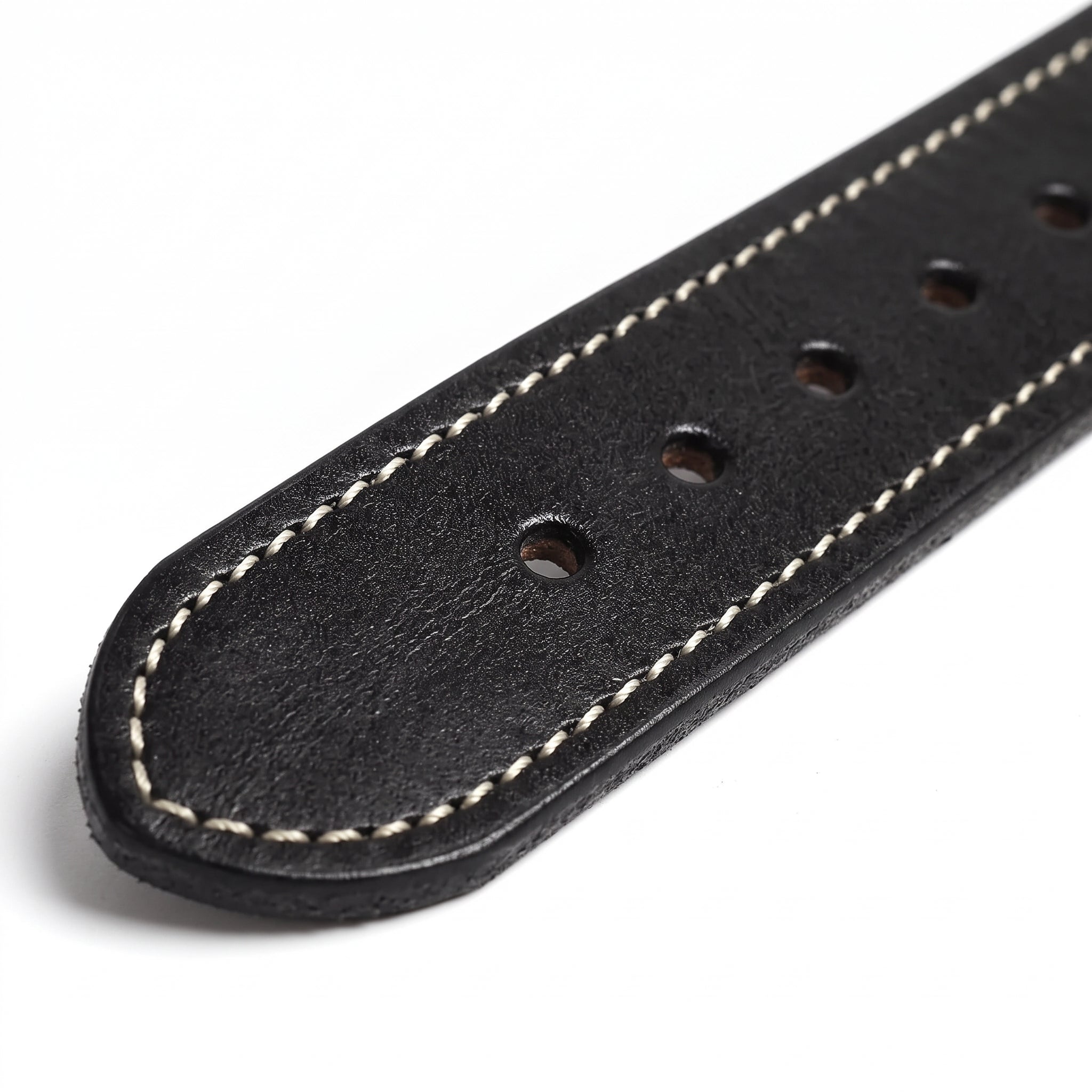 Men's Black Leather Buckleless Belt — Farnworth